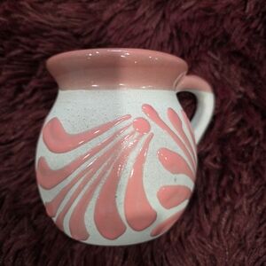 Artistic Pink and White Ceramic Vase Talavera Rosita Taza De Ceramica